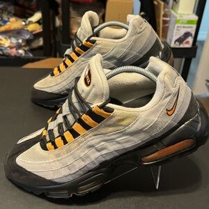 Nike Air Max 95 Mandarin 2011 609048-103 Men’s 13
